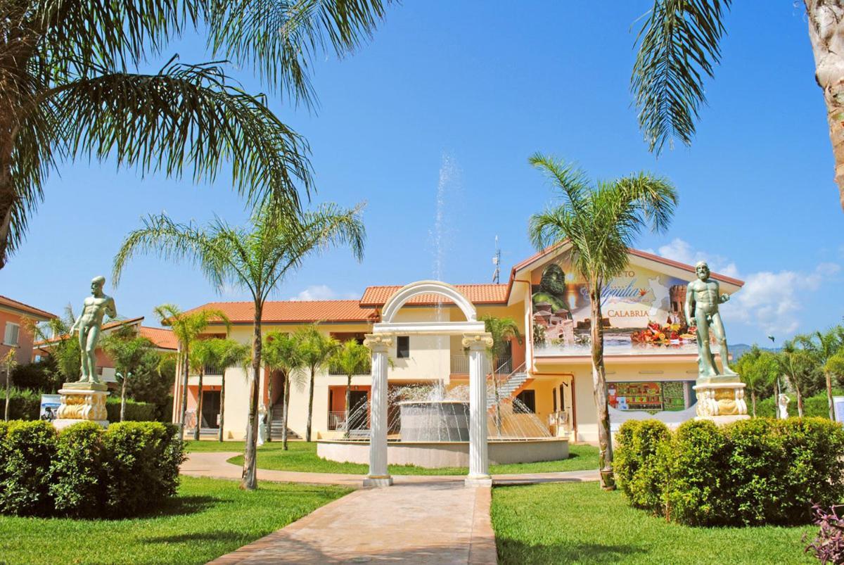 Club Esse Aquilia Beach Village Badolato Marina Eksteriør bilde